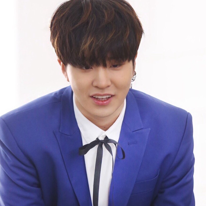 Behind-the-scenes cut of Youngjae (GOT7)