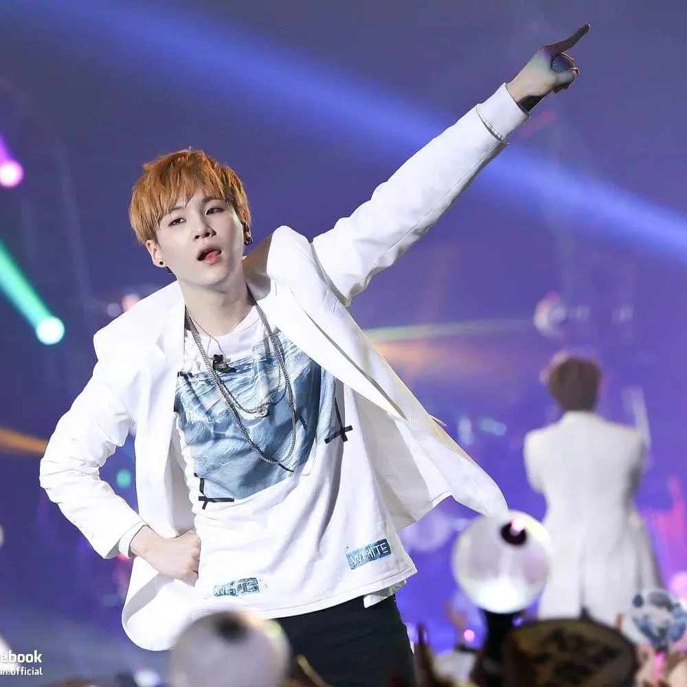 슈가 (방탄소년단) 최근 활동샷