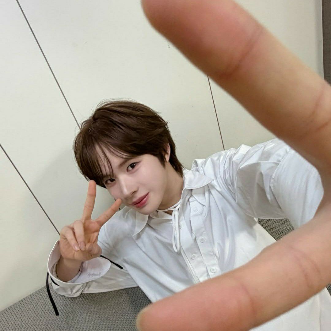 Behind-the-scenes cut of Kyungmin (TWS)