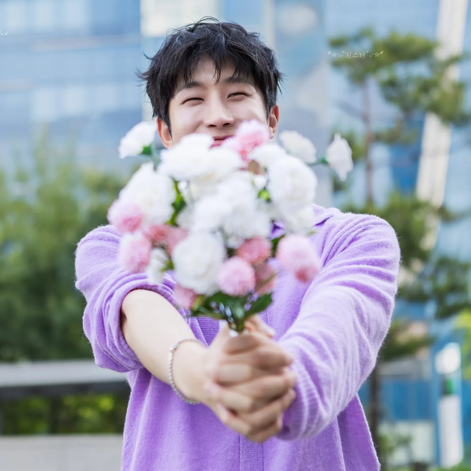 아스트로의 비하인드 컷