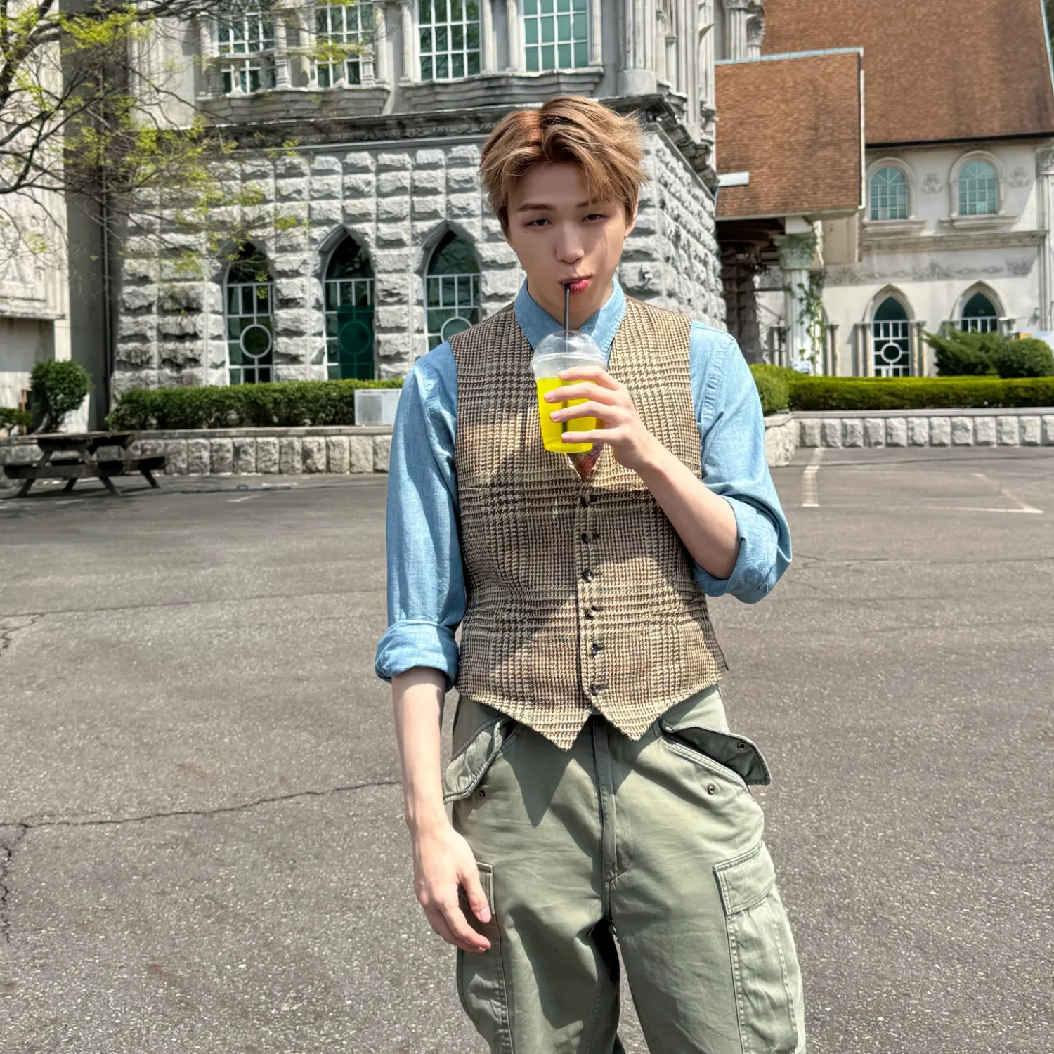 Potret di balik layar Kang Daniel