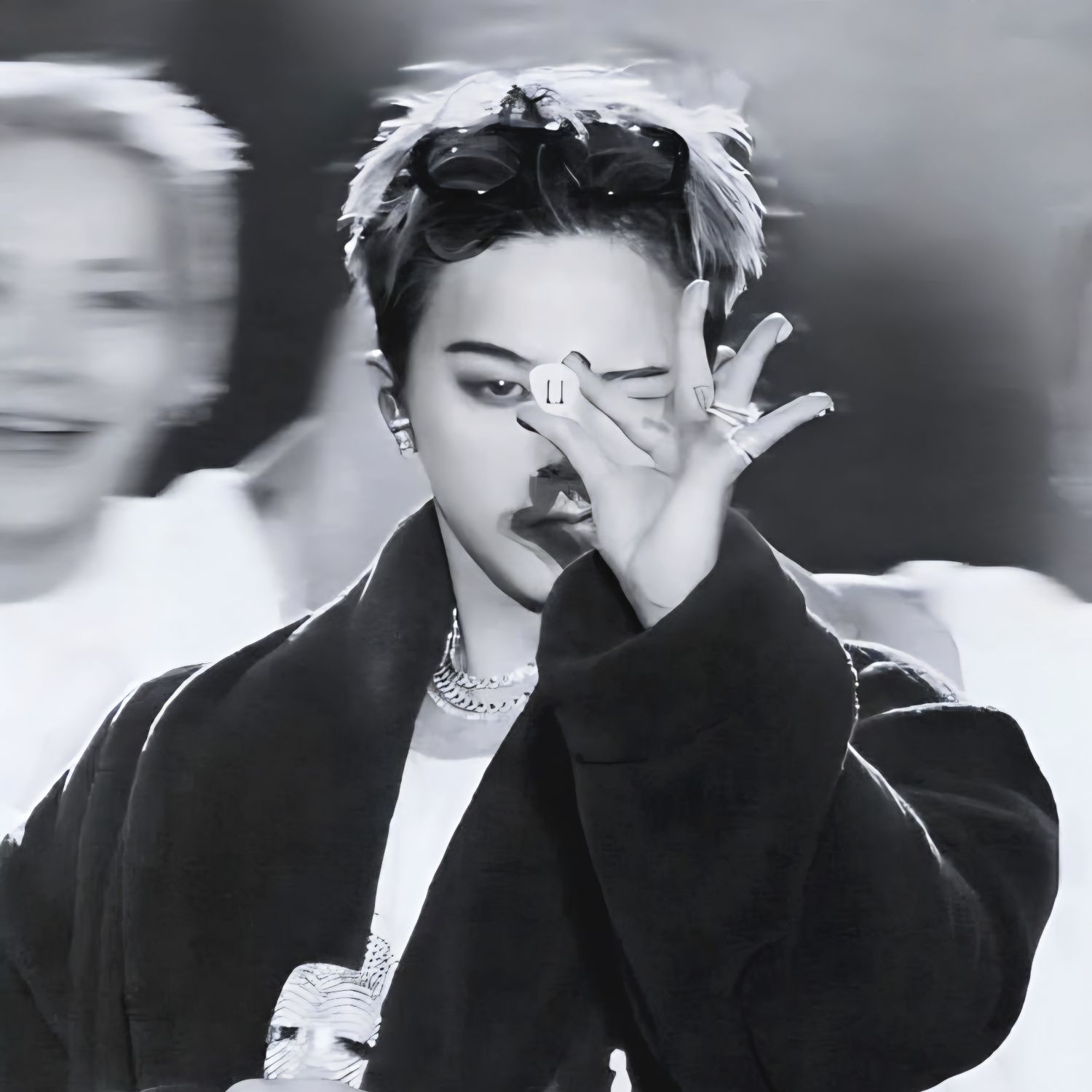 Momen yang diabadikan oleh penggemar G-DRAGON (BIGBANG)