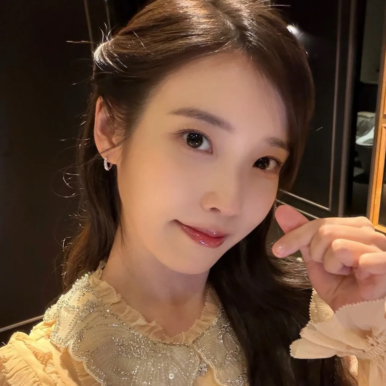 IU的最新照片