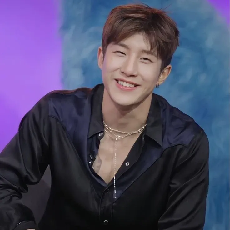 Recent activity shot of Jinjin (ASTRO)