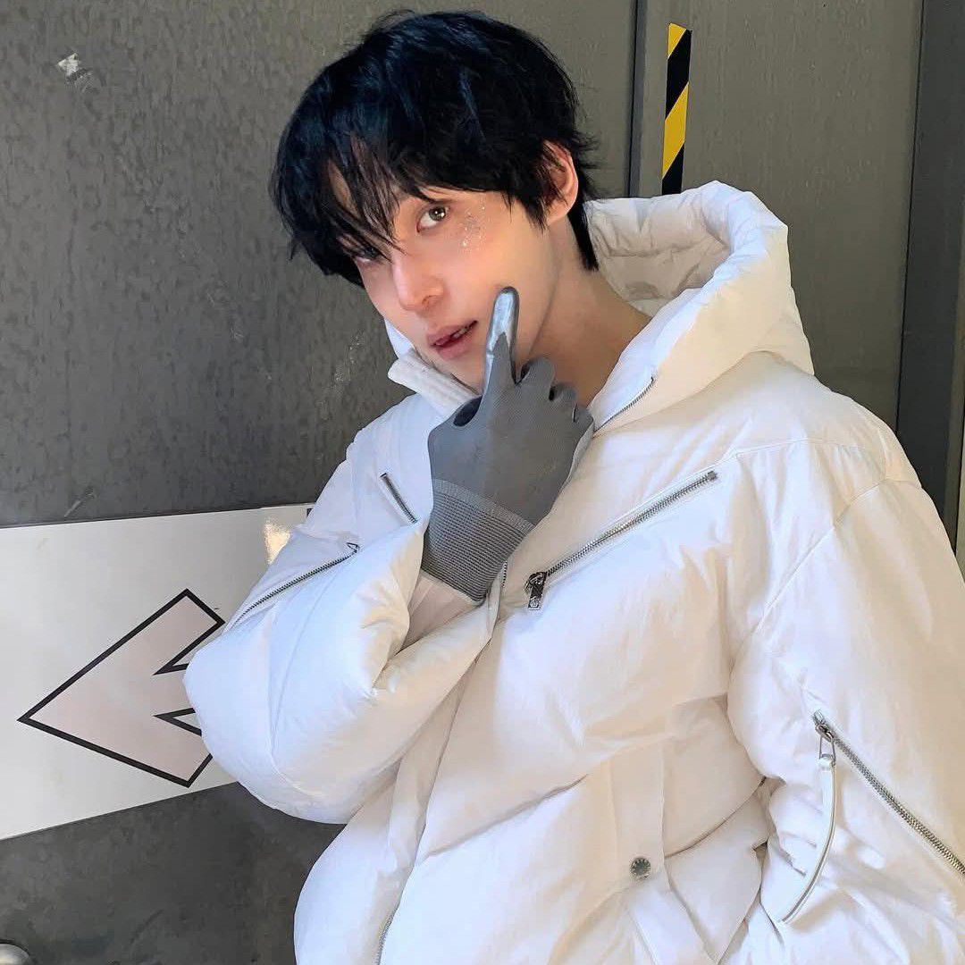 Recent activity shot of ATEEZ