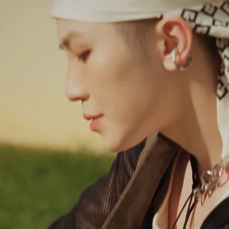 Latest photo of Woozi (SEVENTEEN)