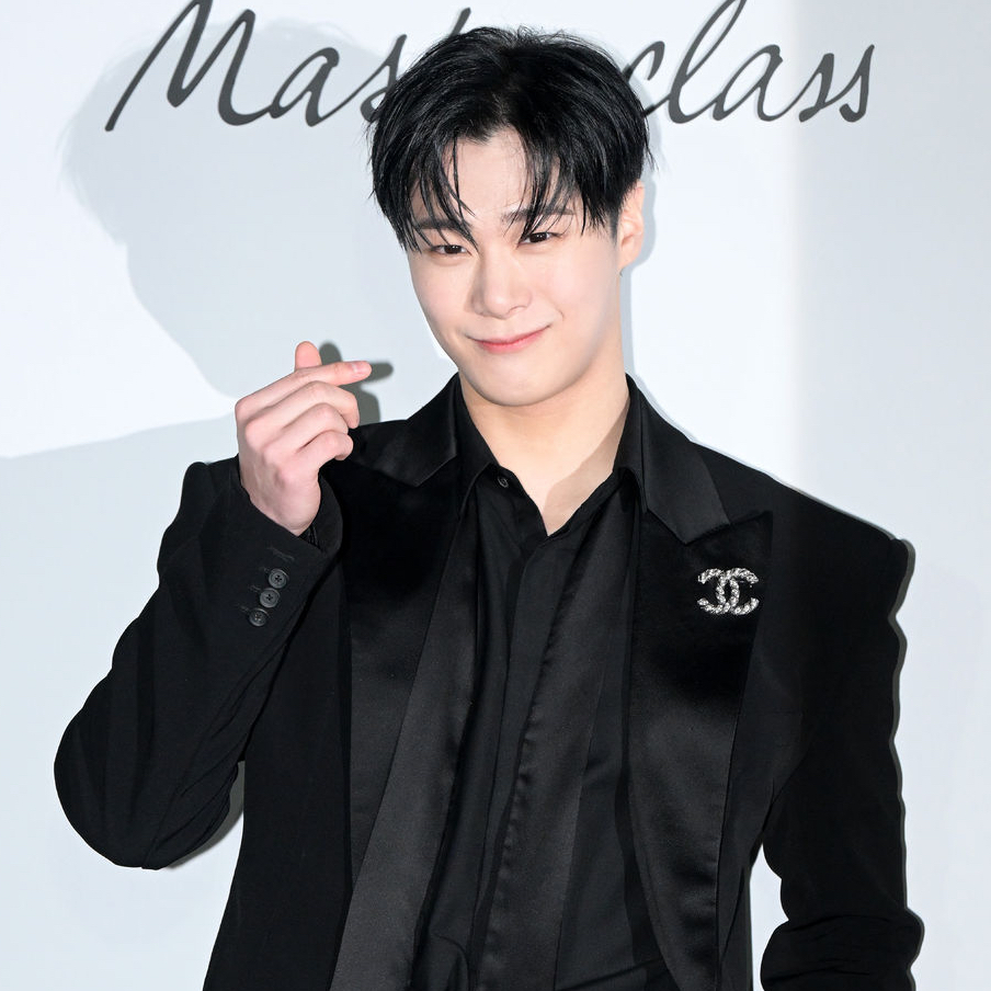 Behind-the-scenes cut of Moonbin (ASTRO)