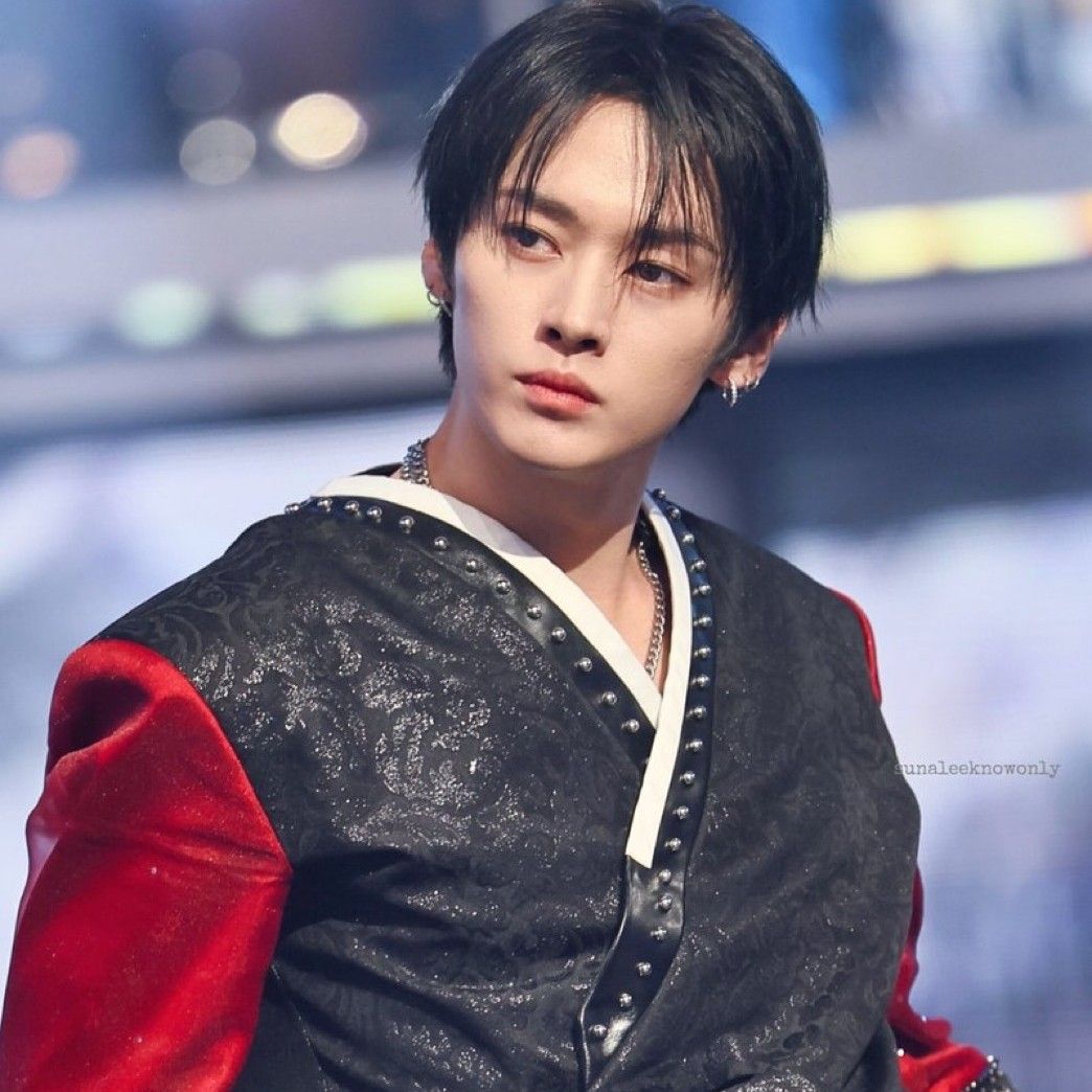 리노 (Stray Kids)의 최신 사진