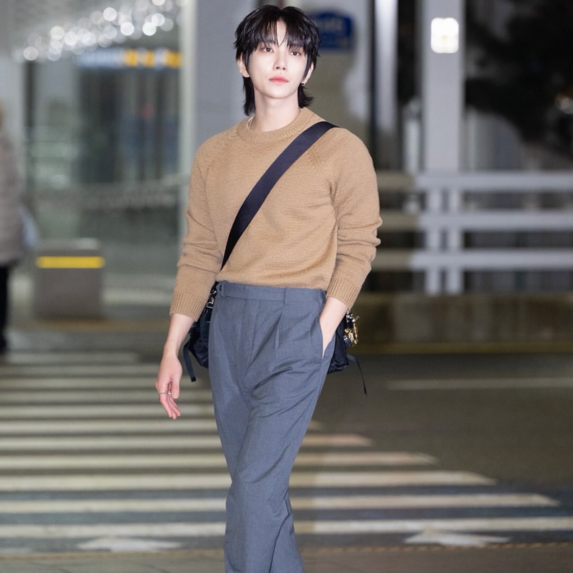 Recent activity shot of Joshua (SEVENTEEN)