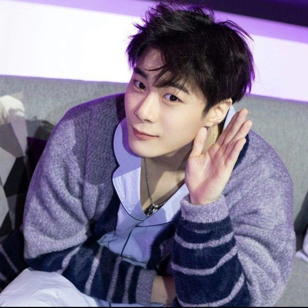 Recent activity shot of Moonbin (ASTRO)