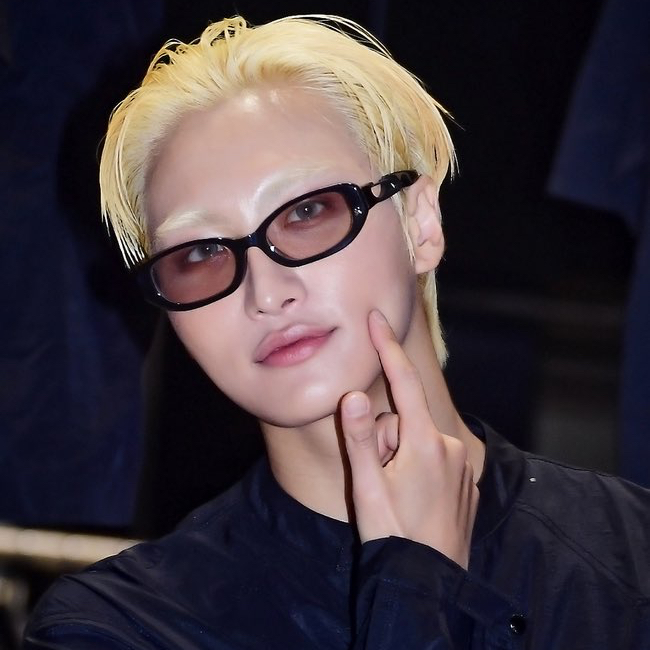 에이티즈의 비하인드 컷