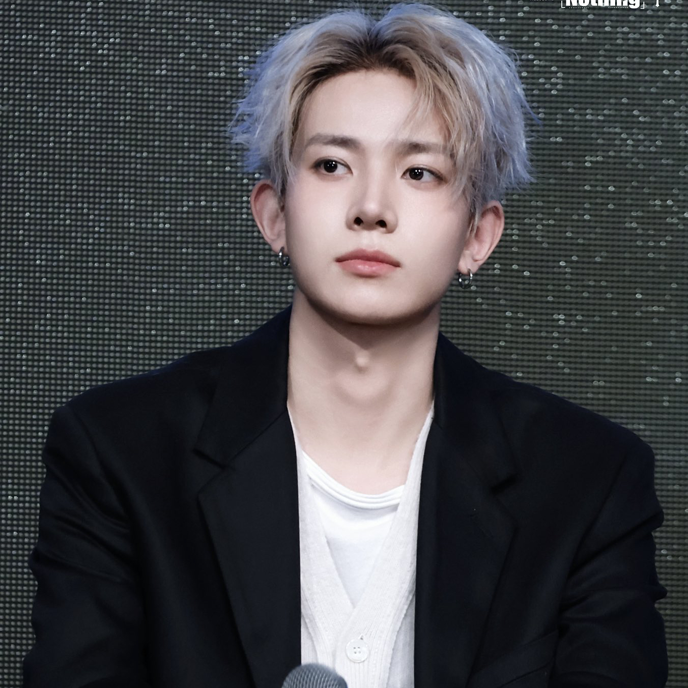 희승 (ENHYPEN)의 비하인드 컷