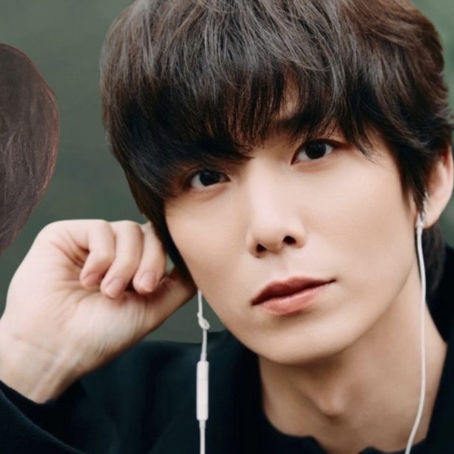 Recent activity shot of Hwiyoung (SF9)