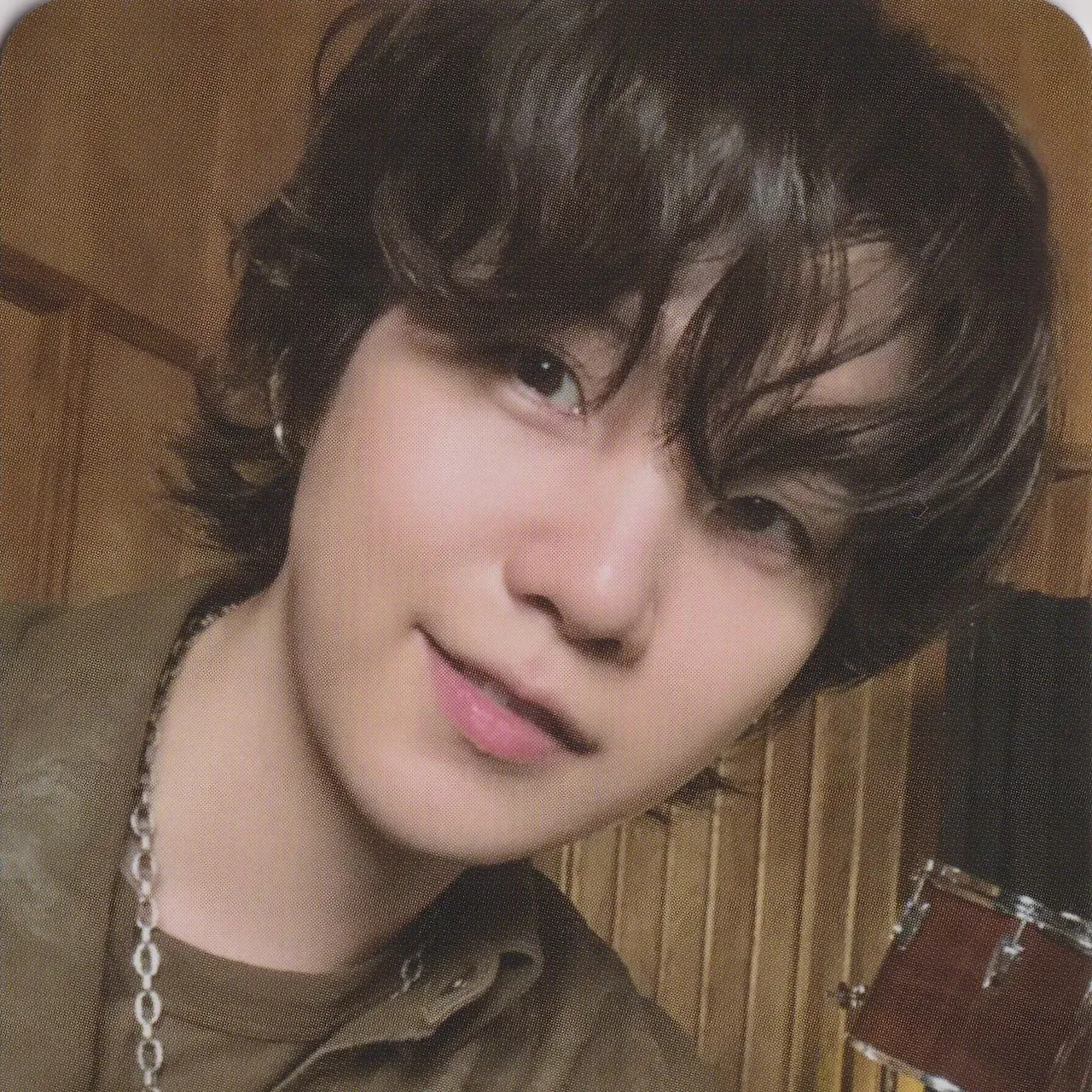 슈가 (방탄소년단)의 최신 사진