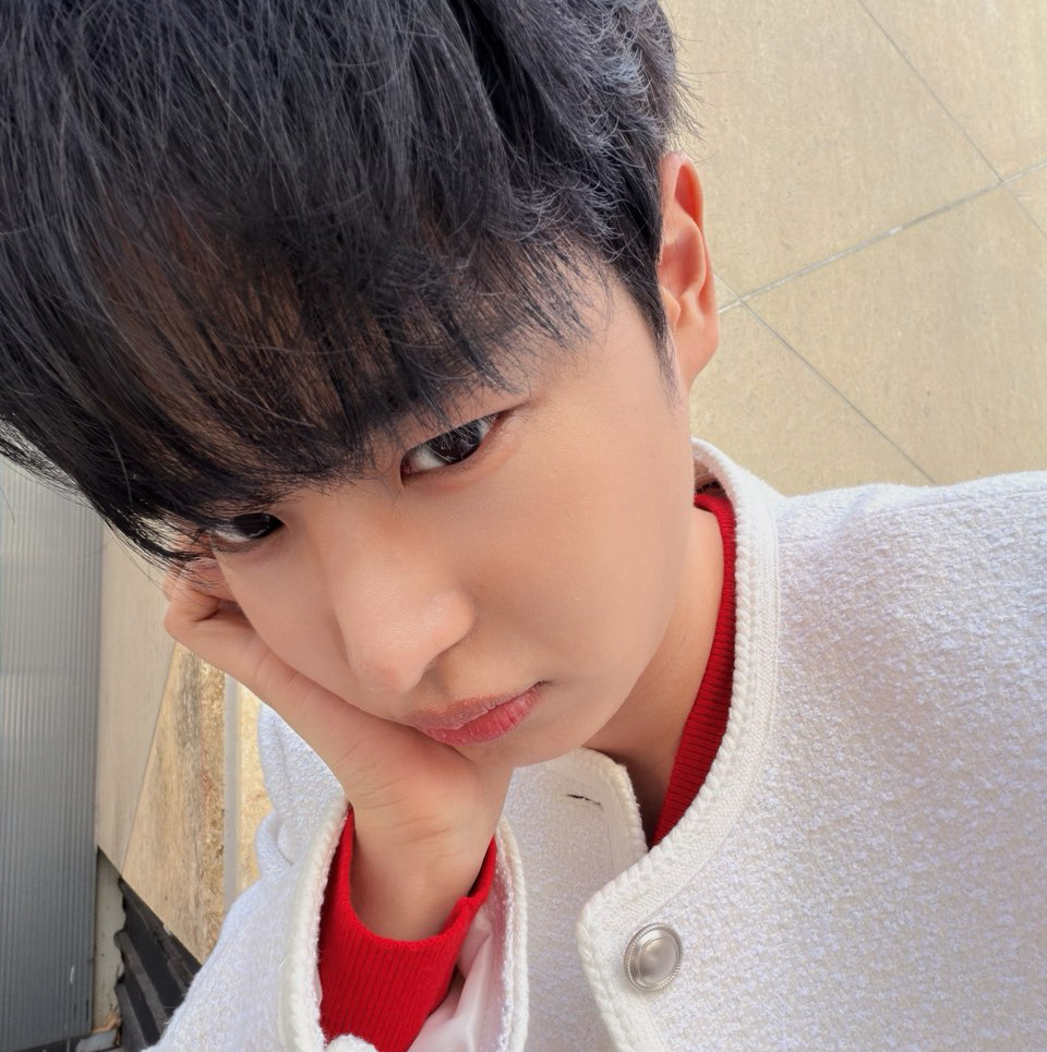 Recent activity shot of Choi Byungchan