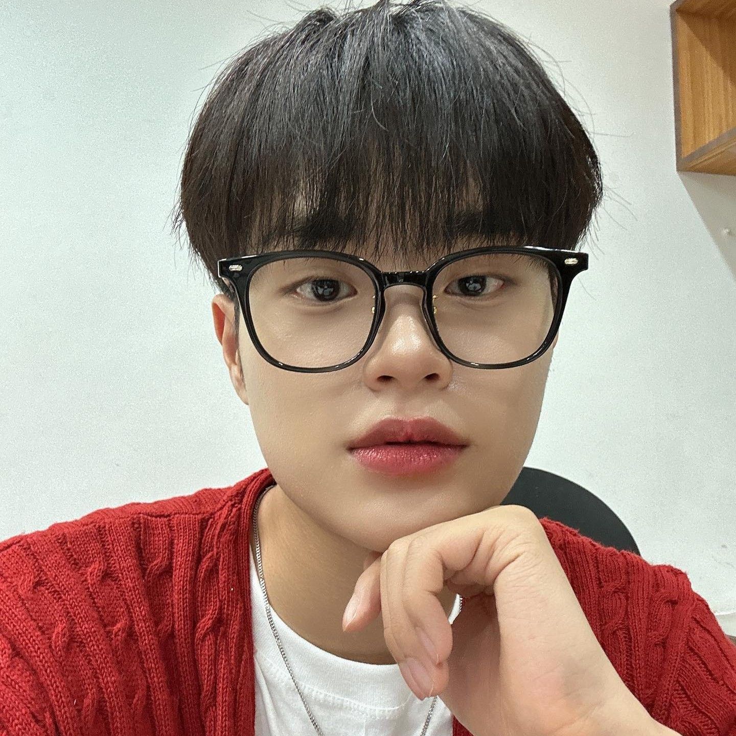 이대휘 (AB6IX)의 최신 사진