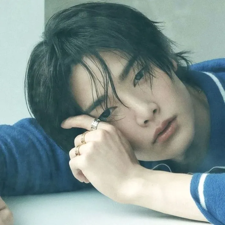 Behind-the-scenes cut of I.N (Stray Kids)