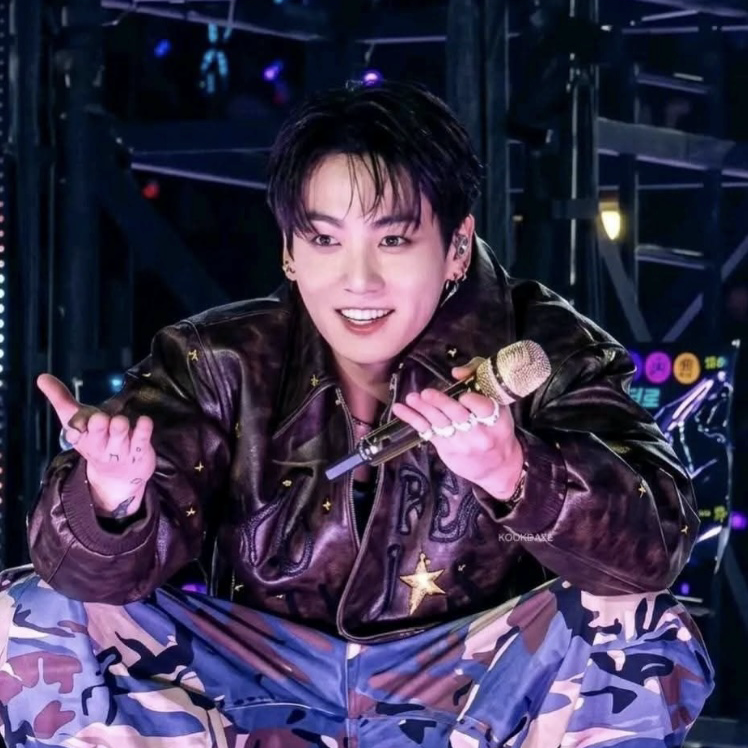 Momen yang diabadikan oleh penggemar Jungkook (BTS)