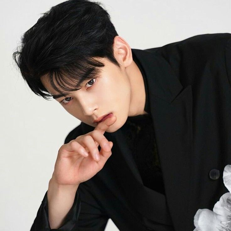 Behind-the-scenes cut of Eunwoo (ASTRO)