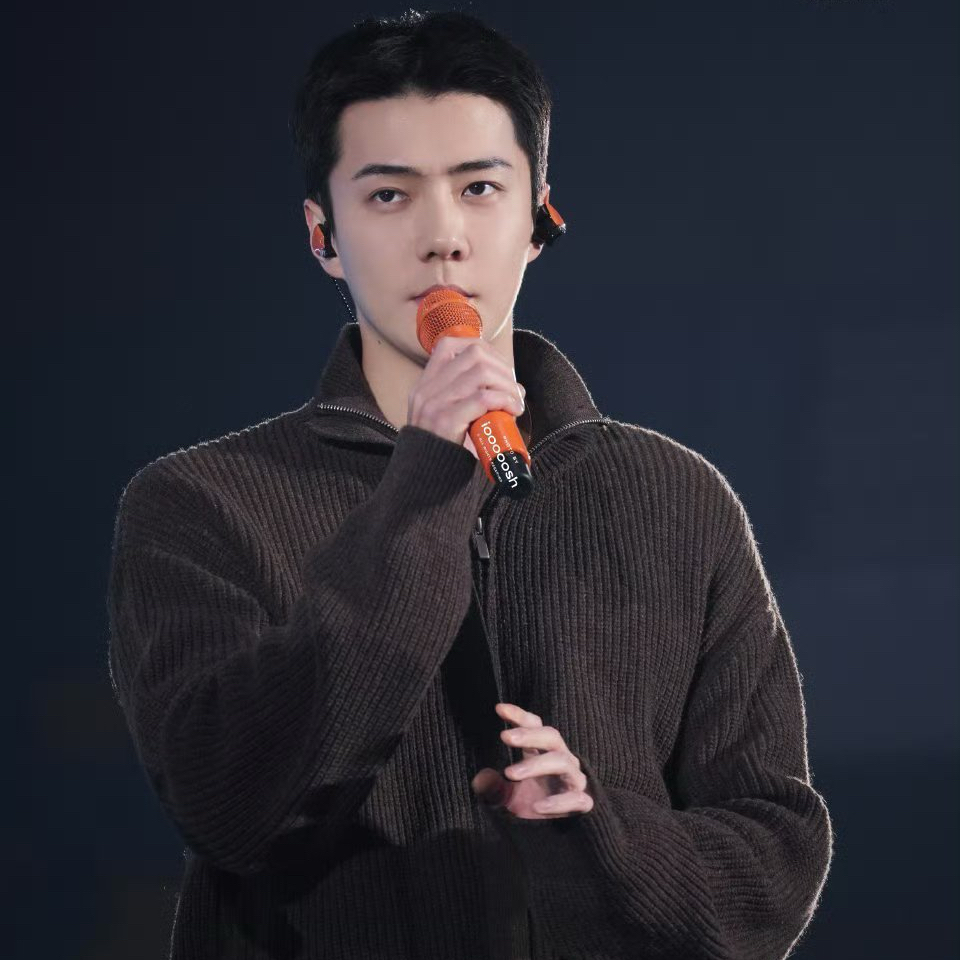 세훈 (EXO) 최근 활동샷