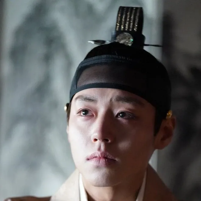 박지훈의 최신 사진