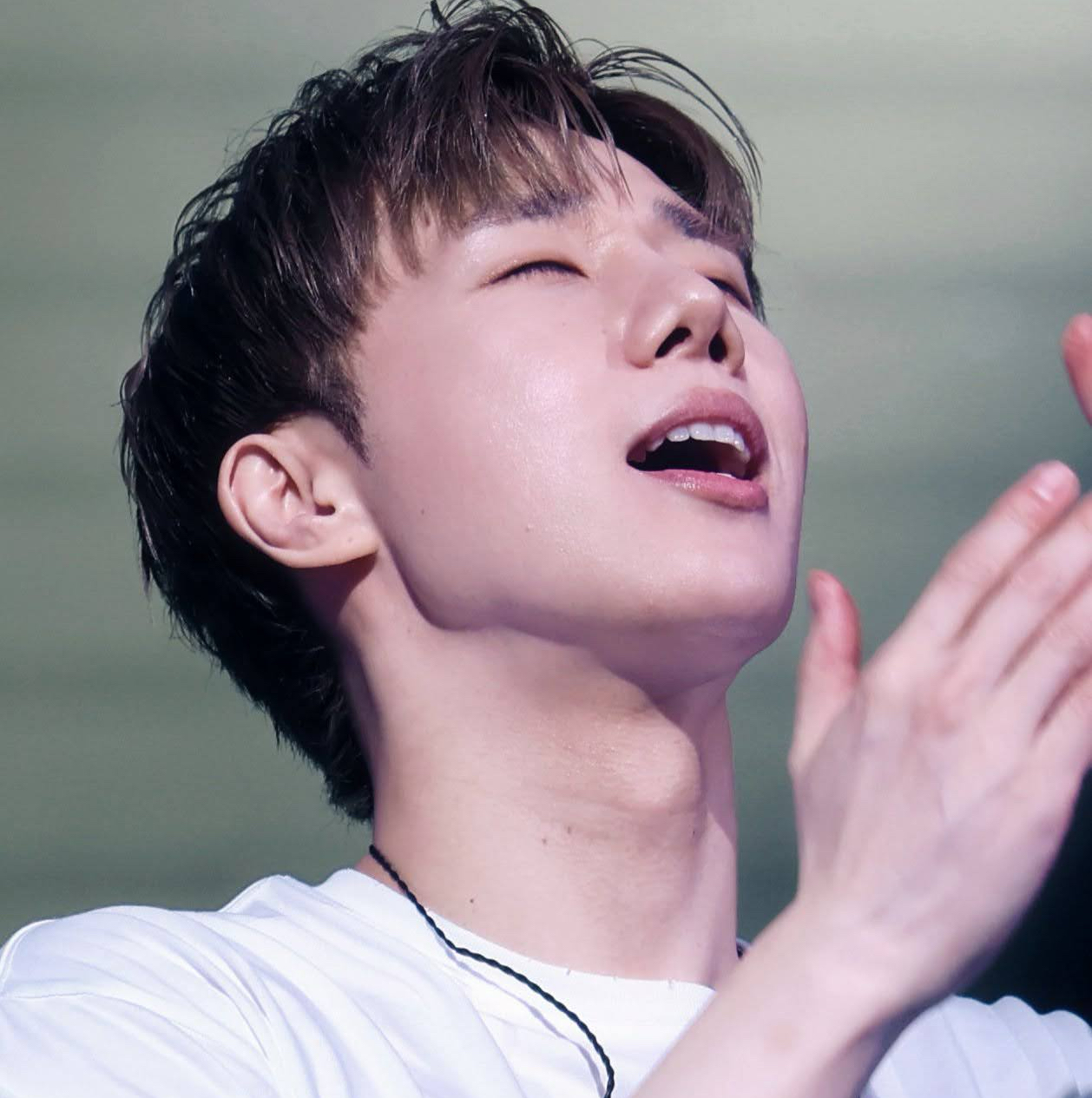 Recent activity shot of Sungkyu (INFINITE)