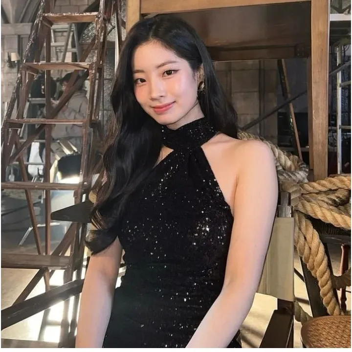 Potret di balik layar Dahyun (TWICE)