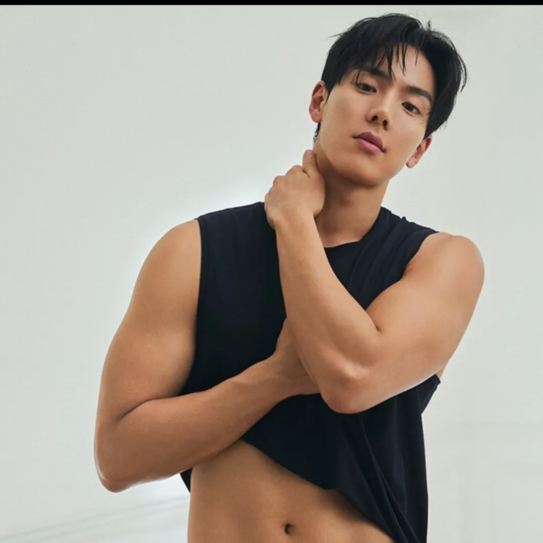 Shownu (MONSTA X)粉絲拍下的瞬間