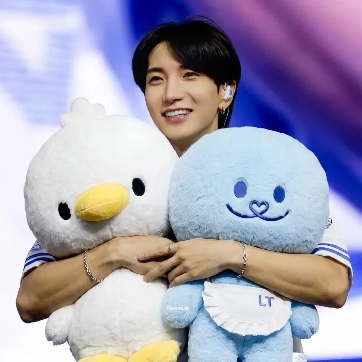 Momen yang diabadikan oleh penggemar Super Junior