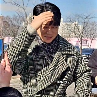 Behind-the-scenes cut of Hwang Chiyeol