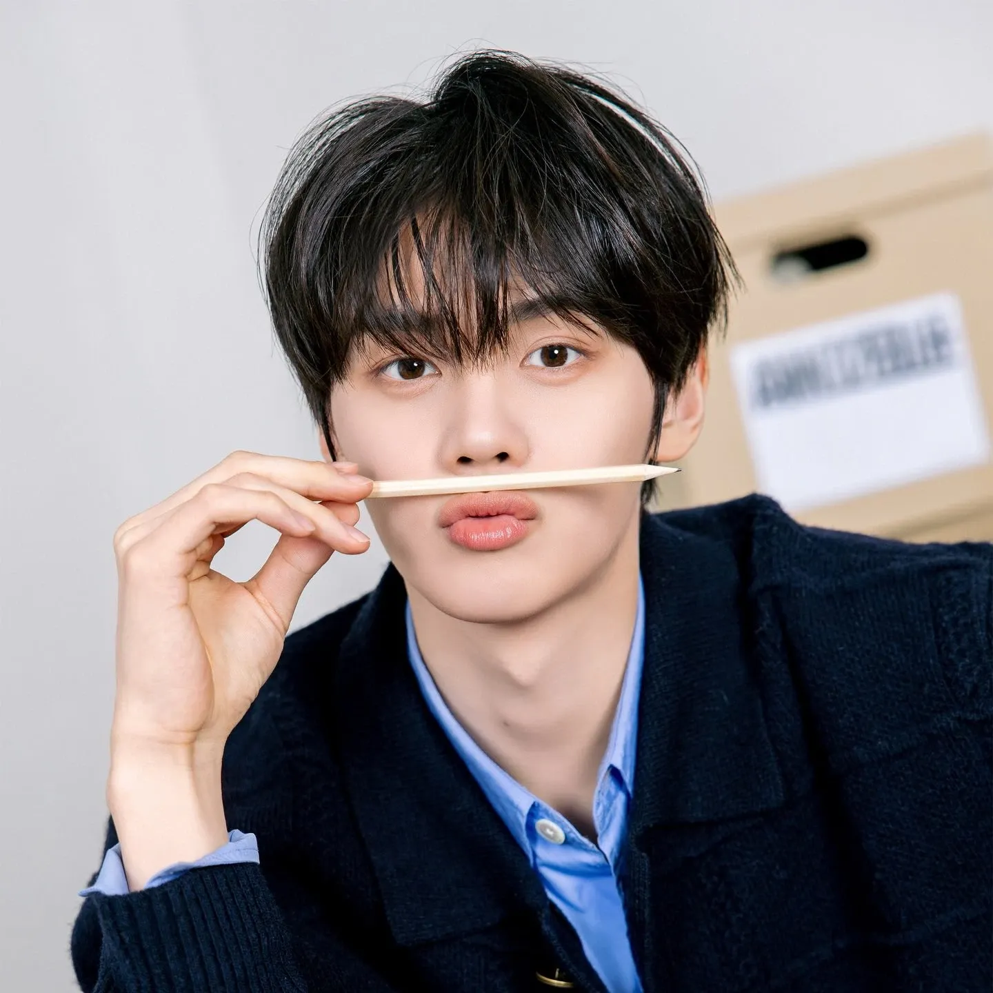 A moment captured by Kim Gyuvin's fan