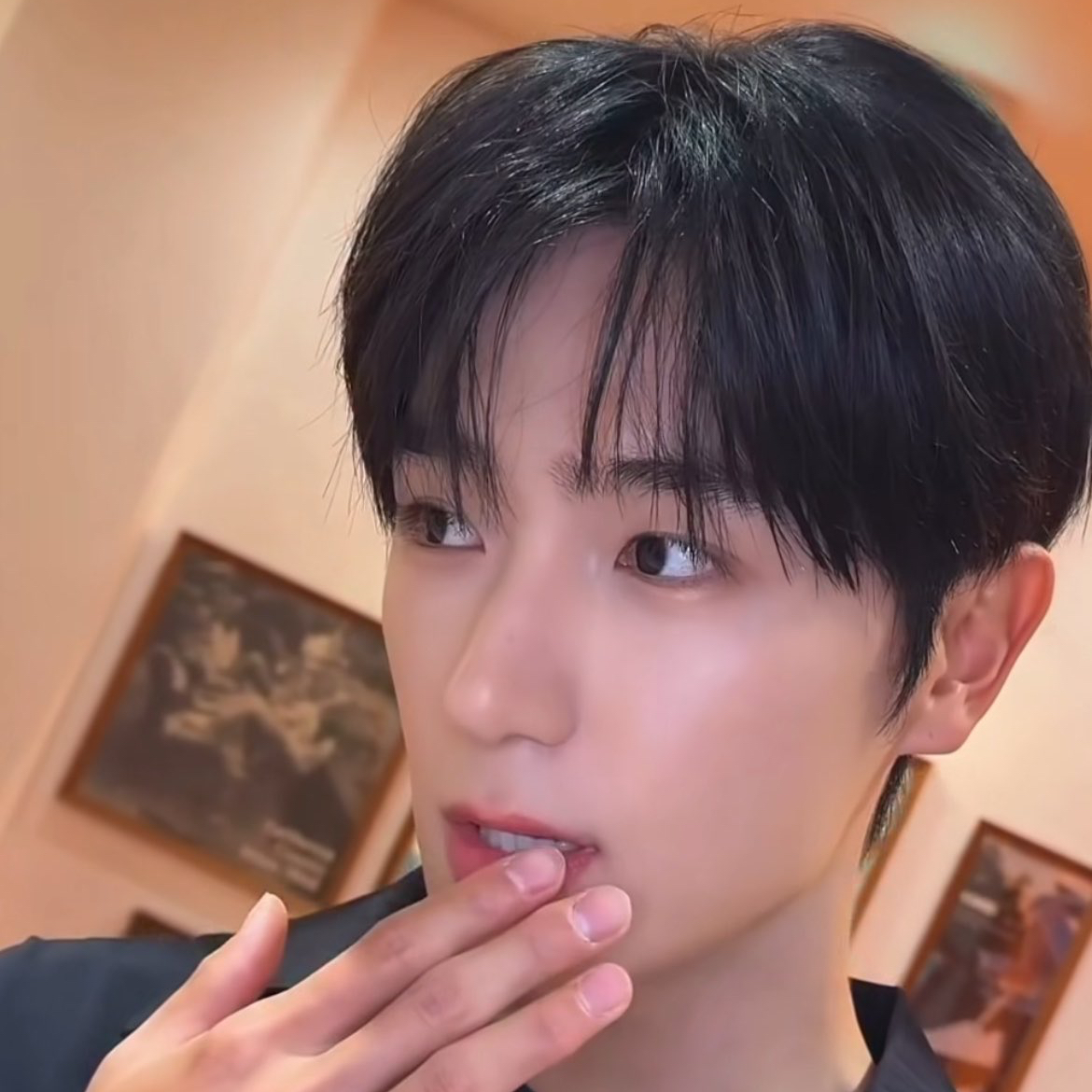 Behind-the-scenes cut of THE BOYZ
