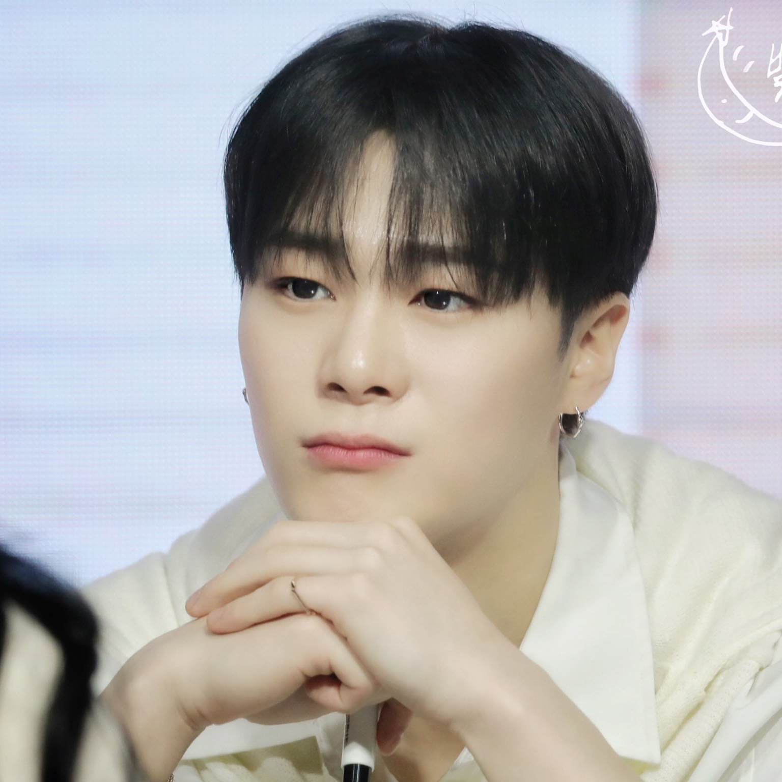 Behind-the-scenes cut of Moonbin (ASTRO)