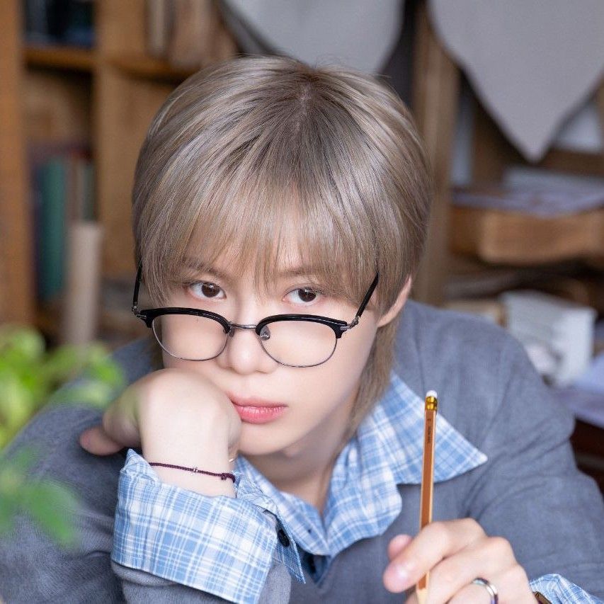 A moment captured by Taemin (SHINee)'s fan