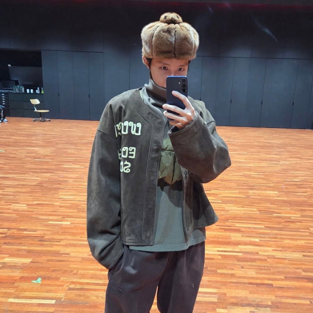 Behind-the-scenes cut of j-hope (BTS)