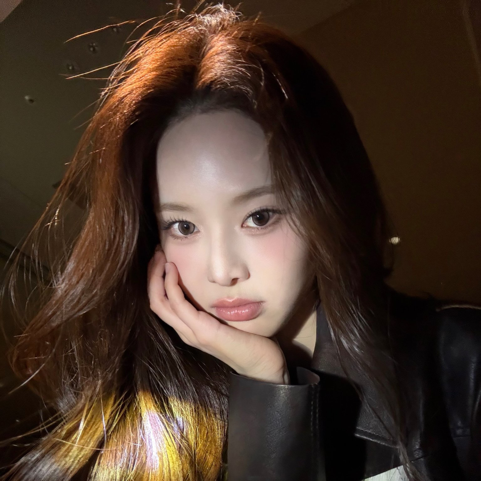 Behind-the-scenes cut of Bang Jeemin (izna)