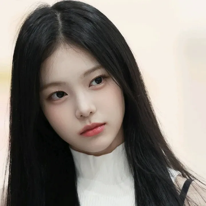 Latest photo of Stella (Hearts2Hearts)