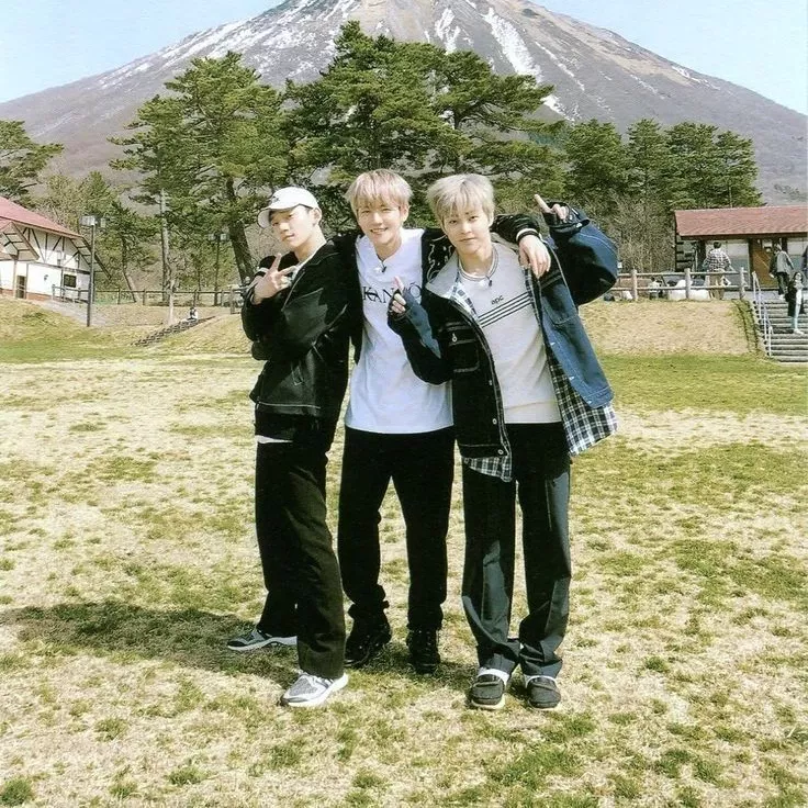 ベクヒョン (EXO)の最近の活動写真