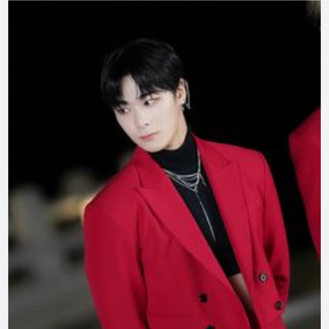 Behind-the-scenes cut of Moonbin (ASTRO)