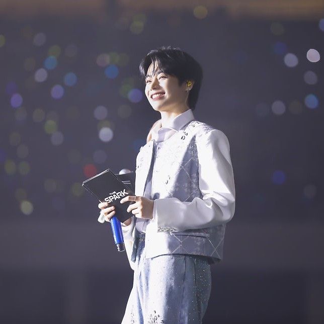 Behind-the-scenes cut of Hanbin (TEMPEST)