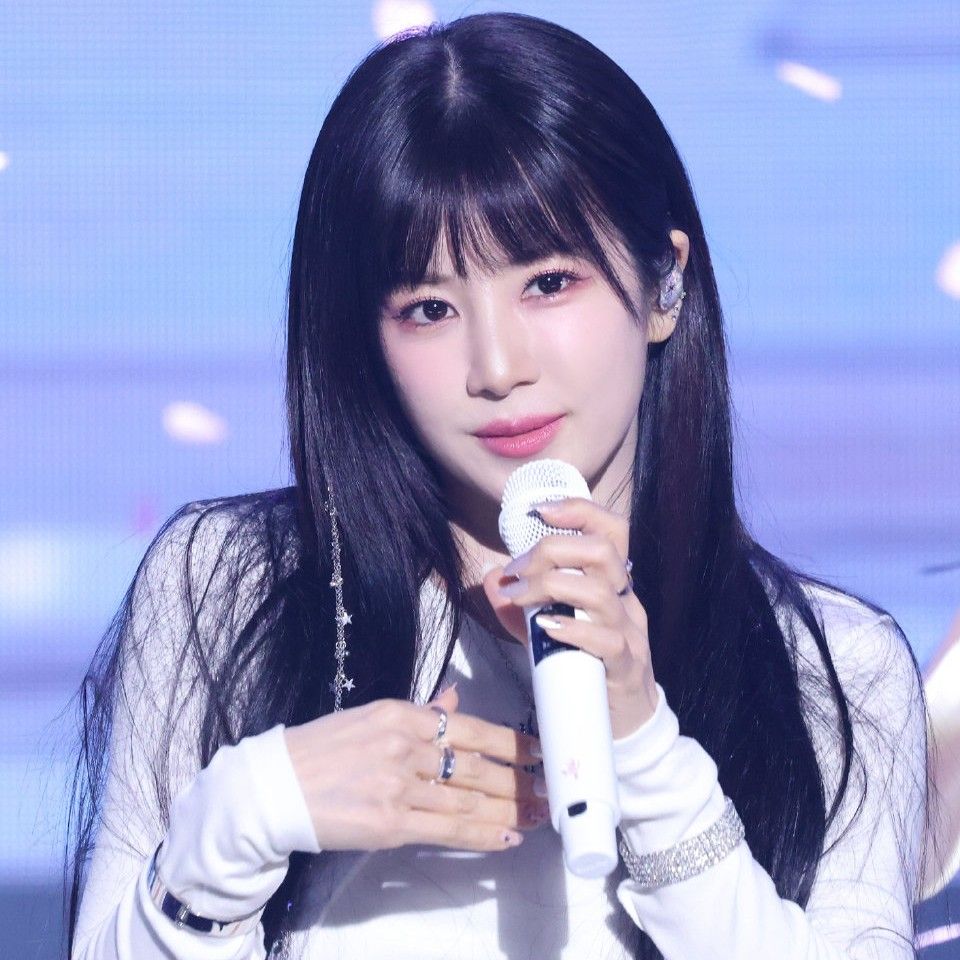 朴初珑 (Apink)的最新活动照片