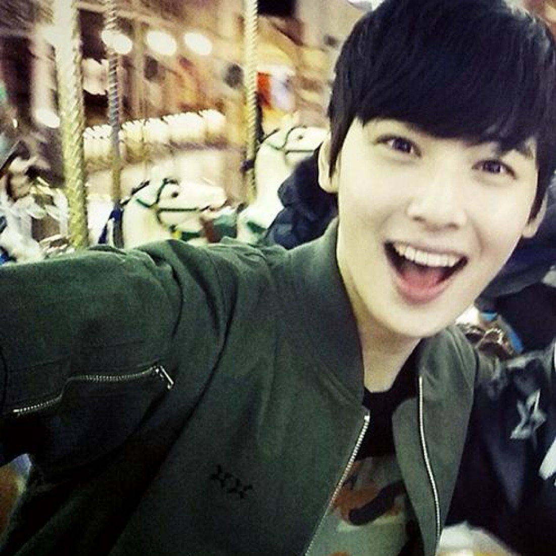 A moment captured by Eunwoo (ASTRO)'s fan