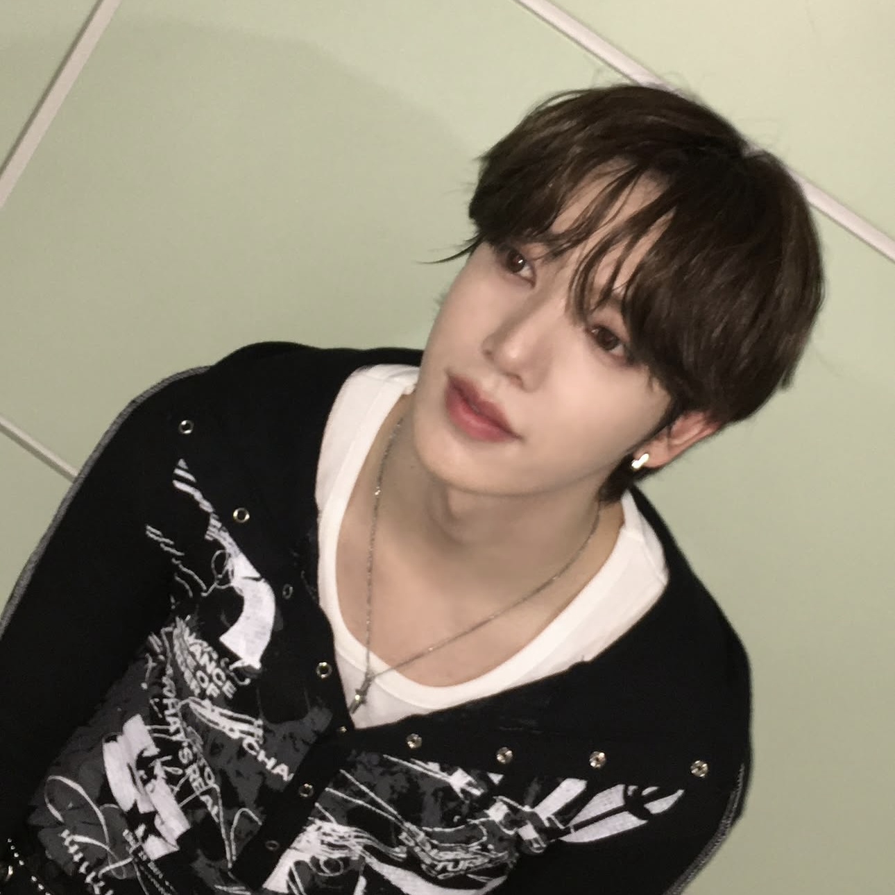 Behind-the-scenes cut of KAZUTA (n.SSign)