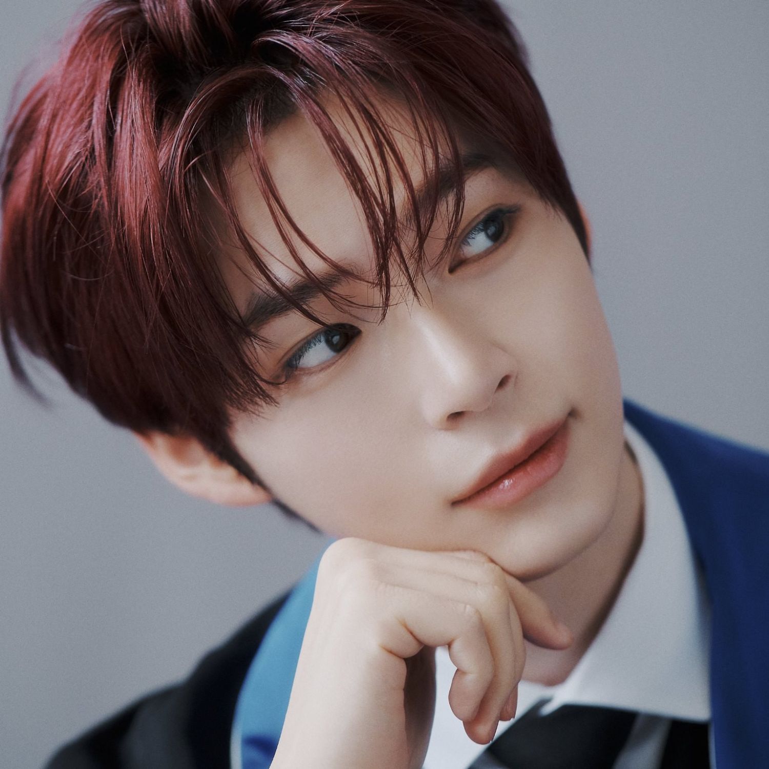 성한빈 (제로베이스원) 최근 활동샷