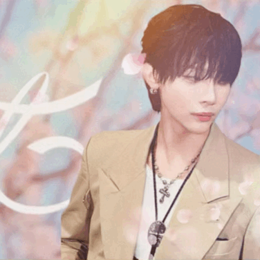 Behind-the-scenes cut of Nicholas (&TEAM)