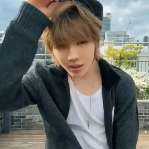 Latest photo of Junhyeok (TNX)