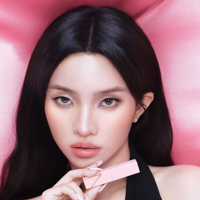 Recent activity shot of Soyeon (i-dle)