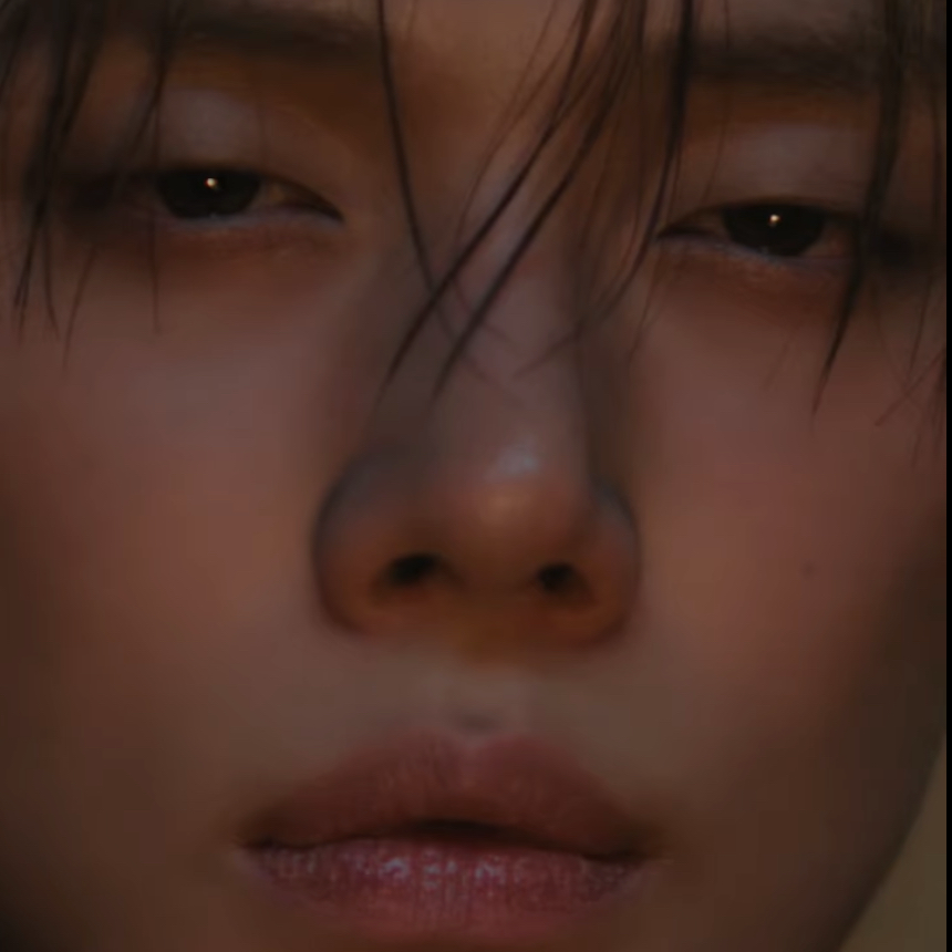 A moment captured by Yeonjun (TOMORROW X TOGETHER)'s fan