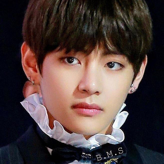 Recent activity shot of V (BTS)