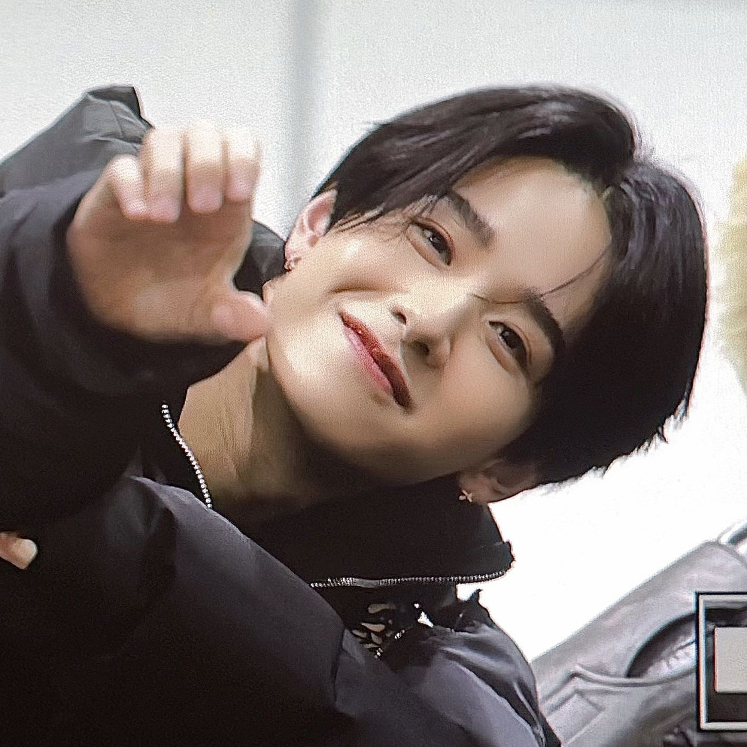 Foto aktivitas terbaru Sato Keigo (JO1)